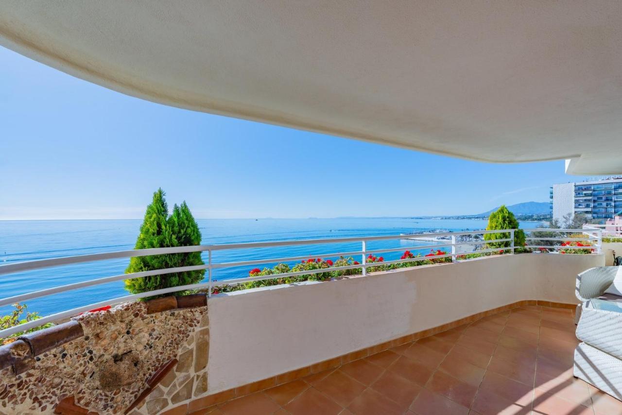 Beachfront Apartment Marbella Center ภายนอก รูปภาพ