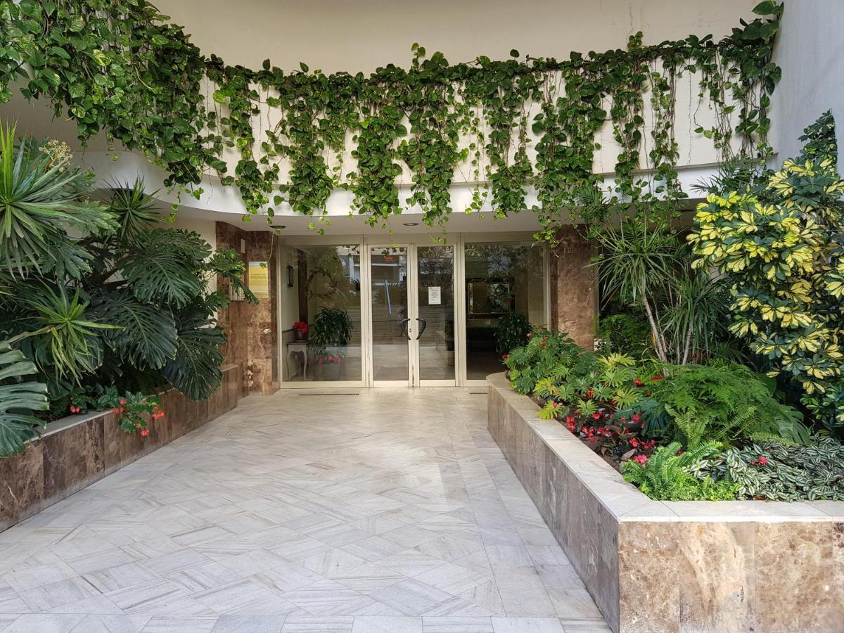 Beachfront Apartment Marbella Center ภายนอก รูปภาพ